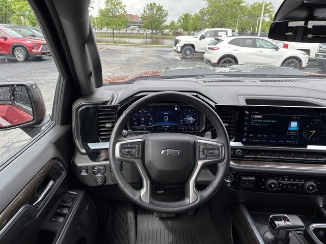 2023 Chevrolet Silverado 1500 LT Trail Boss 4WD 147WB