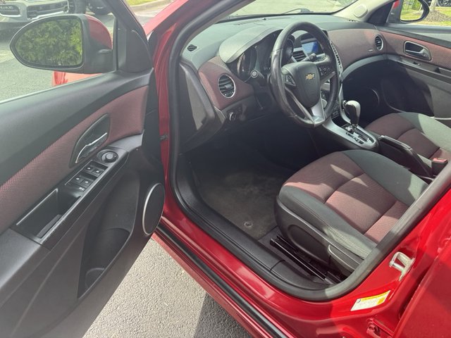 2012 Chevrolet Cruze LT w/1LT