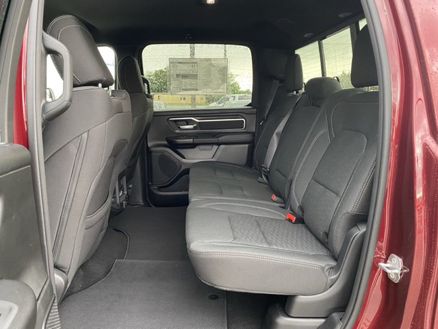 2025 Ram 1500 Big Horn 4WD 5ft7 Box
