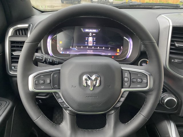 2025 Ram 1500 Big Horn 4WD 5ft7 Box