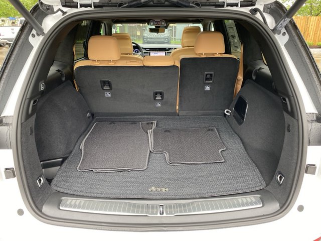2025 Jeep Grand Cherokee Summit Reserve 4WD