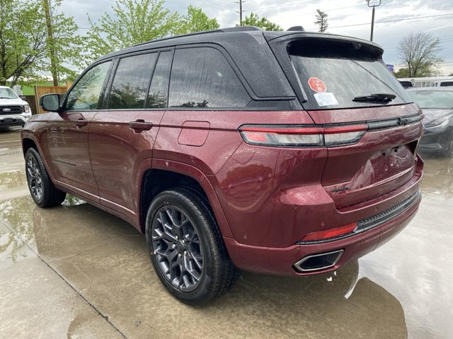 2025 Jeep Grand Cherokee Summit Reserve 4WD
