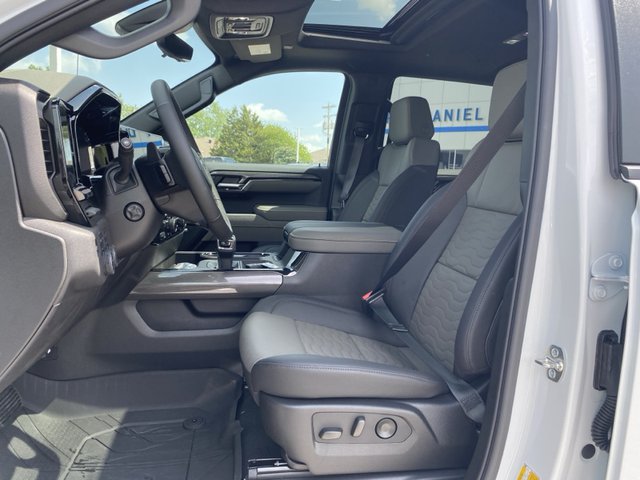 2025 Chevrolet Silverado 1500 ZR2 4WD 147WB