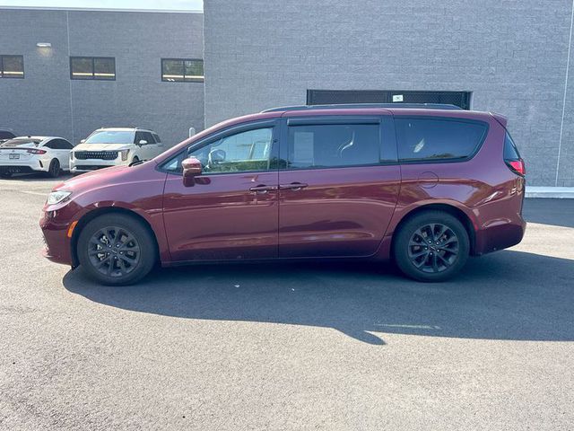 2021 Chrysler Pacifica Touring