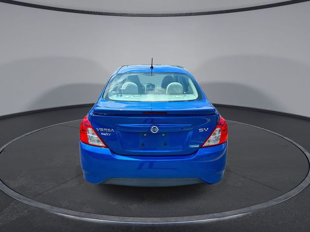 2016 Nissan Versa SV