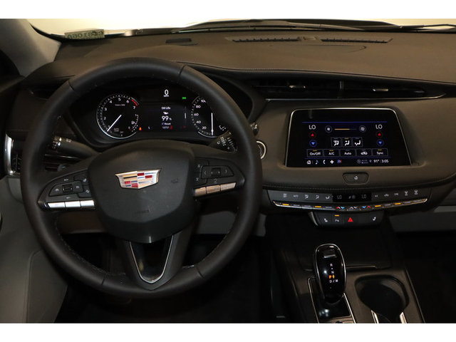 2023 Cadillac XT4 Luxury FWD
