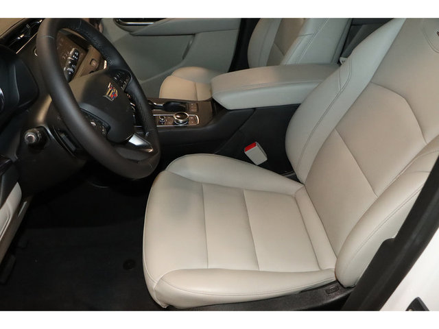 2023 Cadillac XT4 Luxury FWD