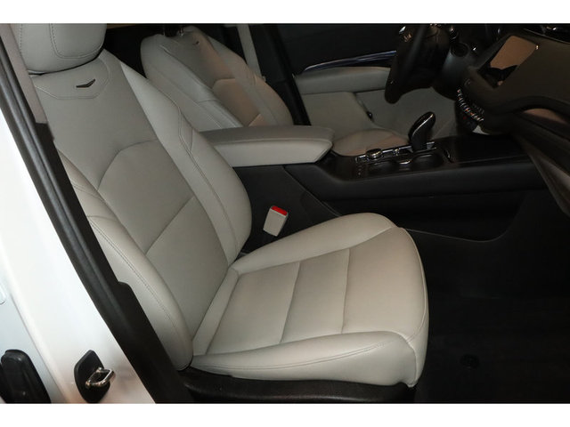 2023 Cadillac XT4 Luxury FWD