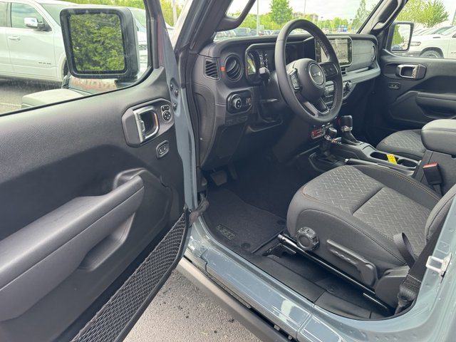 2025 Jeep Gladiator Mojave 4WD