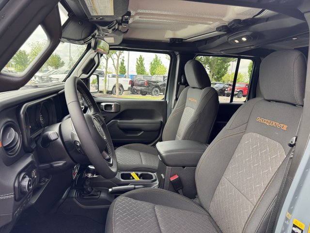 2025 Jeep Gladiator Mojave 4WD