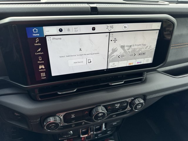2025 Jeep Gladiator Mojave 4WD