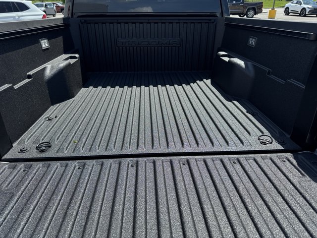 2025 Toyota Tacoma SR 4WD 5ft Bed