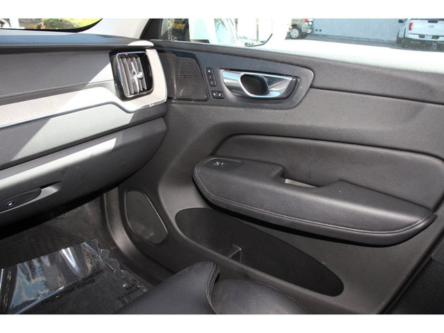 2020 Volvo XC60 T5 Inscription AWD