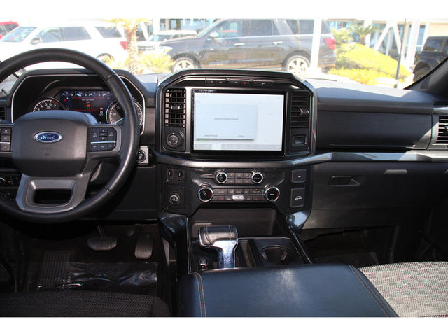 2022 Ford F-150 XLT 2WD 5.5ft Box