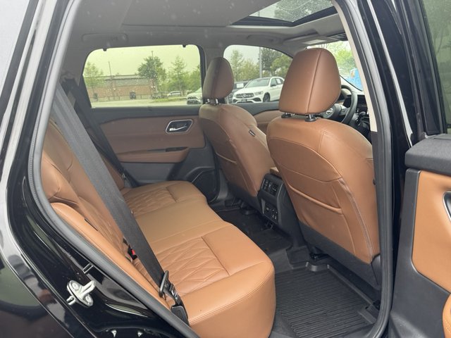 2024 Nissan Rogue Platinum AWD