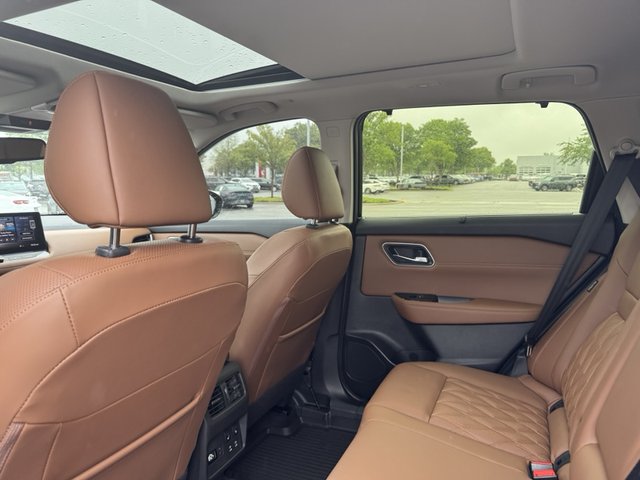 2024 Nissan Rogue Platinum AWD