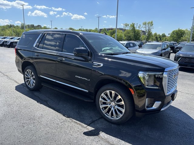 2021 GMC Yukon Denali 4WD