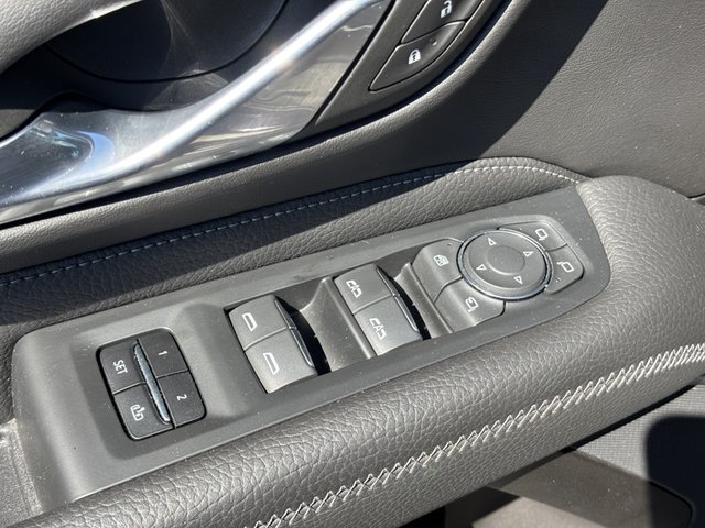 2021 GMC Yukon Denali 4WD