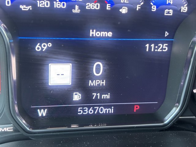 2021 GMC Yukon Denali 4WD