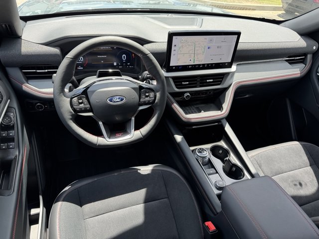 2025 Ford Explorer ST 4WD