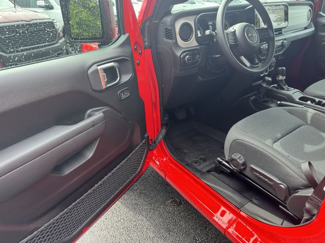 2025 Jeep Gladiator Sport 4WD