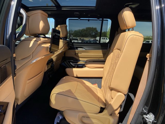 2025 Jeep Grand Wagoneer Series III Obsidian 4WD L