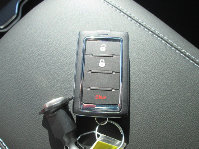 2025 Jeep Grand Cherokee Laredo 2WD L