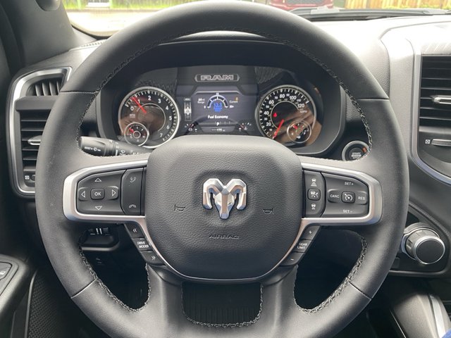 2025 Ram 1500 Big Horn 4WD 5ft7 Box