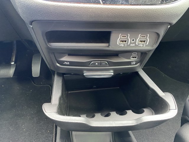 2025 Chrysler Pacifica Select AWD