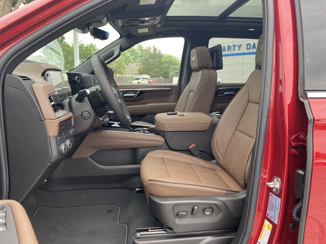2025 Chevrolet Tahoe High Country 4WD