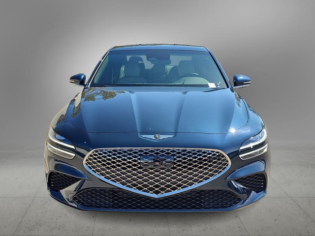 2025 Genesis G70 2.5T RWD