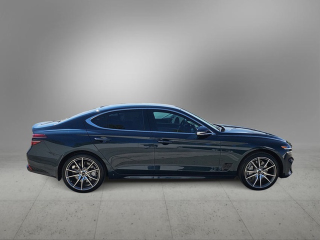 2025 Genesis G70 2.5T RWD