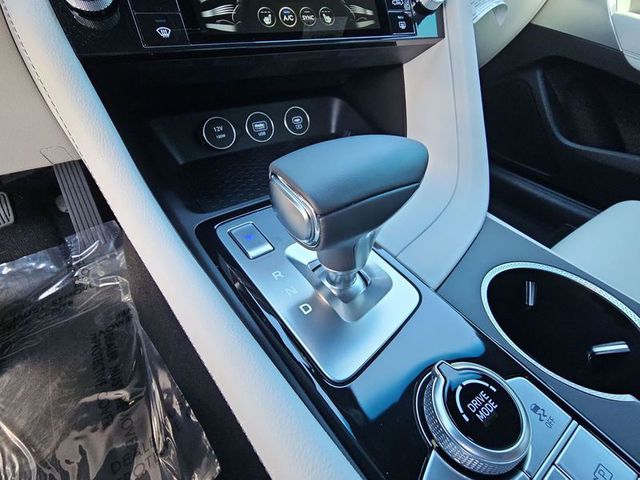 2025 Genesis G70 2.5T RWD