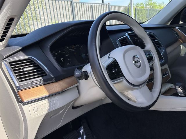 2021 Volvo XC90 T8 eAWD Inscription Expr