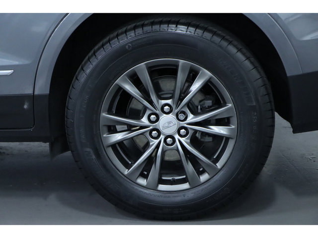 2022 Cadillac XT5 Premium Luxury FWD