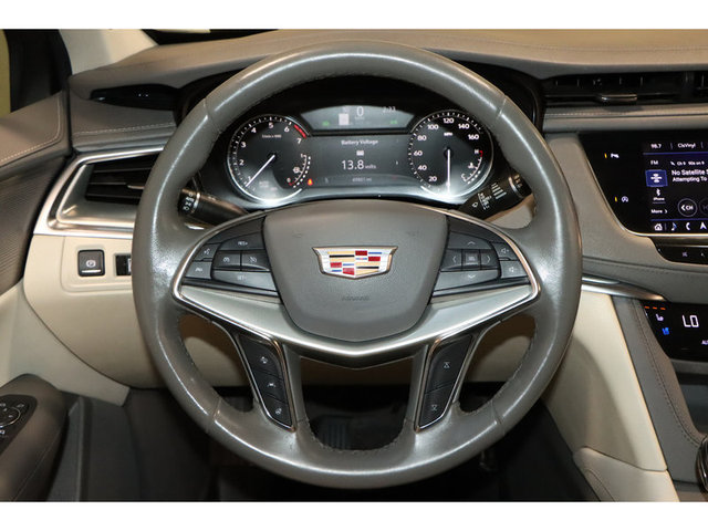2022 Cadillac XT5 Premium Luxury FWD
