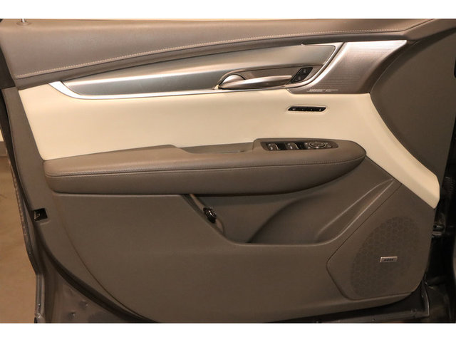 2022 Cadillac XT5 Premium Luxury FWD