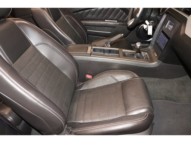 2014 Ford Mustang V6 Premium