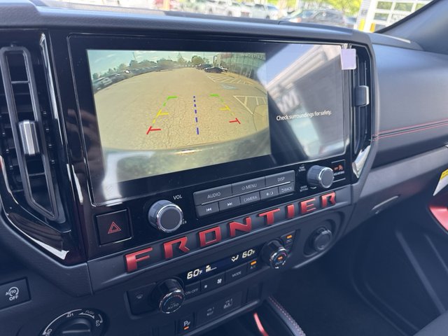 2025 Nissan Frontier PRO-4X 4WD