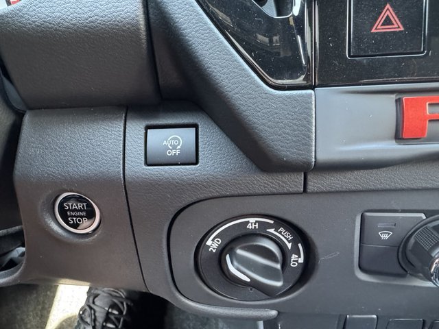 2025 Nissan Frontier PRO-4X 4WD