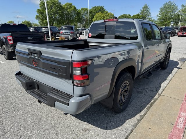 2025 Nissan Frontier PRO-4X 4WD