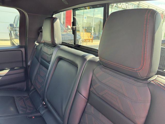 2025 Nissan Frontier PRO-4X 4WD