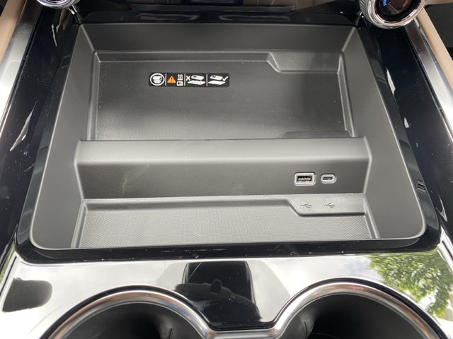2025 Chevrolet Tahoe High Country 4WD