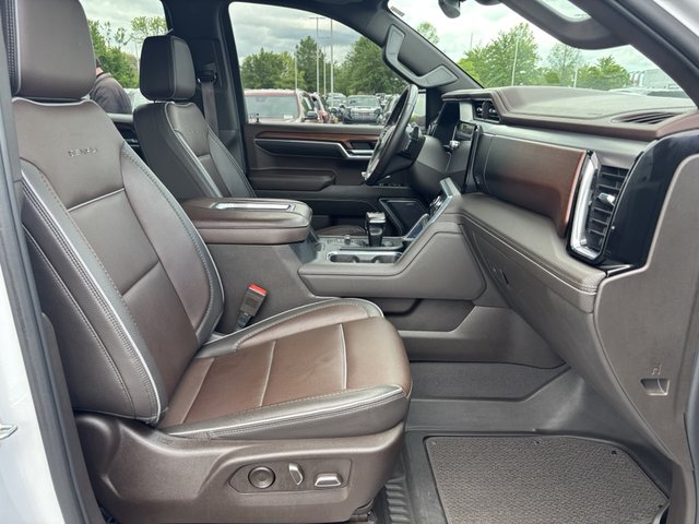 2022 GMC Sierra 1500 Denali 4WD 147WB