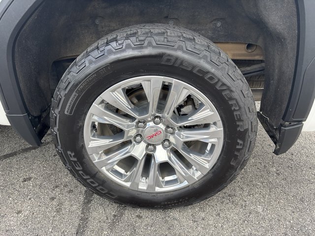 2022 GMC Sierra 1500 Denali 4WD 147WB