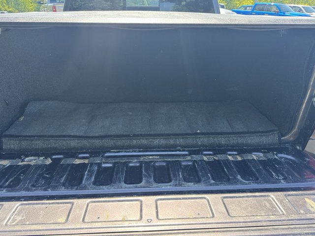 2015 GMC Sierra 1500 SLT 4WD 143WB
