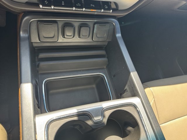2015 GMC Sierra 1500 SLT 4WD 143WB