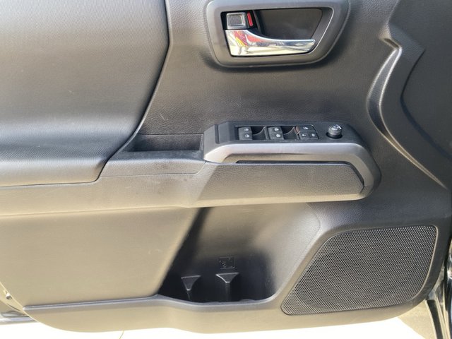 2020 Toyota Tacoma SR5 4WD 5ft Bed