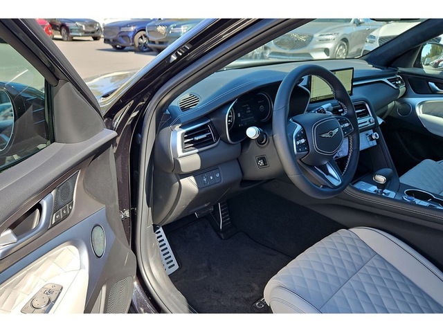 2024 Genesis G70 3.3T Sport Adv RWD