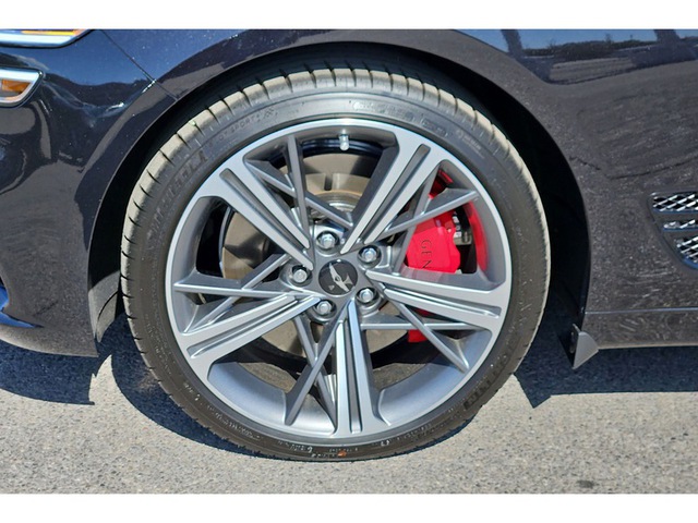 2024 Genesis G70 3.3T Sport Adv RWD